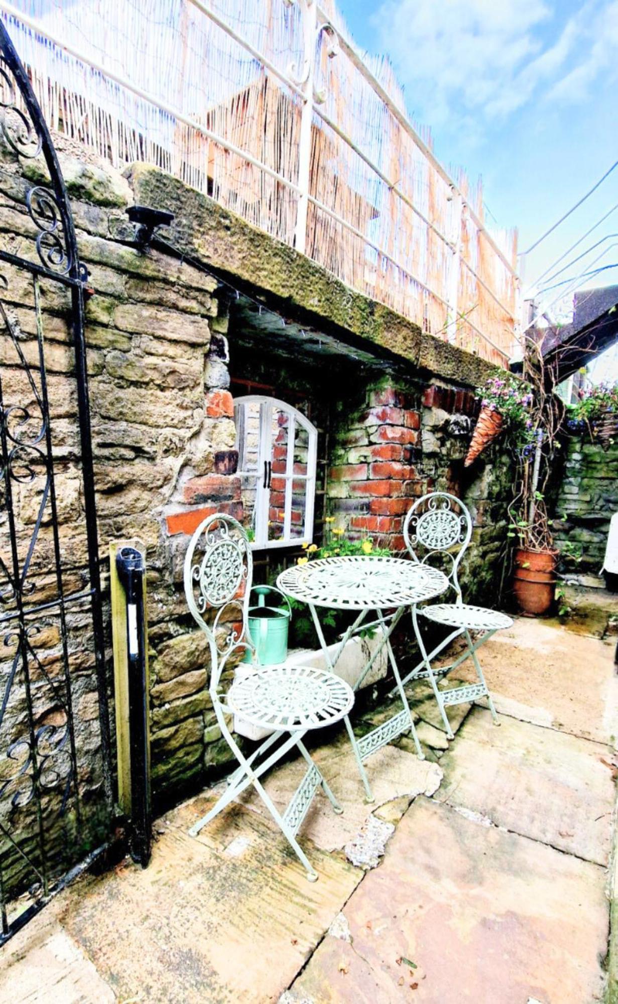 The Old Wash Kitchen - Charming Character Cottage In Holmfirth, Yorkshire ภายนอก รูปภาพ